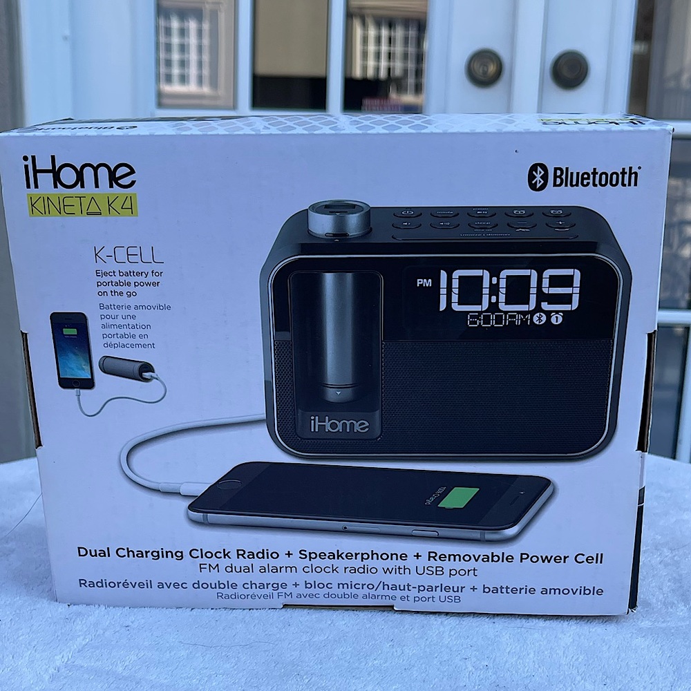Charger & alarm clock & radio & portable iPhone charger 🫶🏼 Ihome